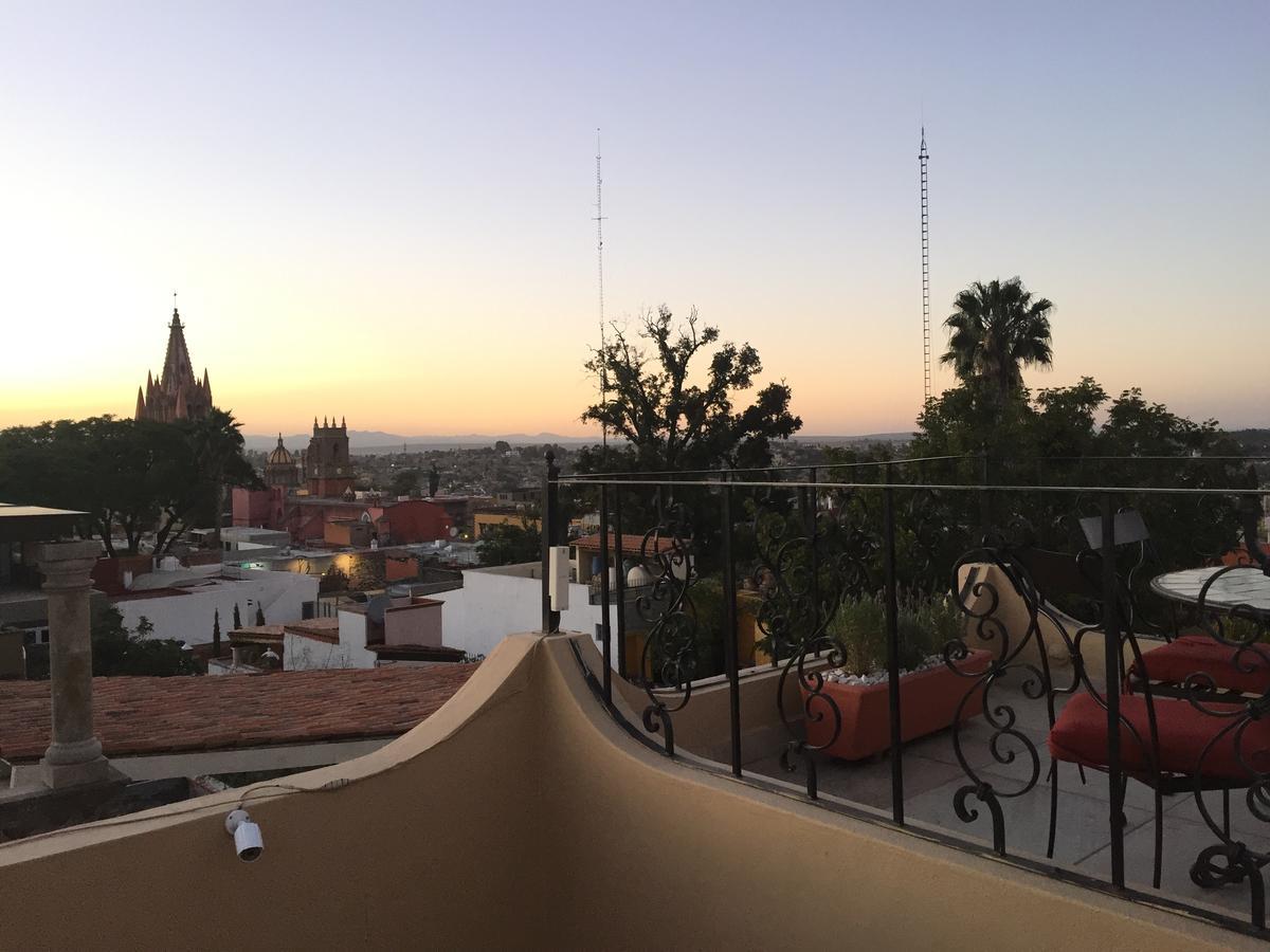 Casa Del Tio Hotel Boutique Σαν Μιγκέλ ντε Αγιέντε Εξωτερικό φωτογραφία View of the city from the Hotel Las Garzas