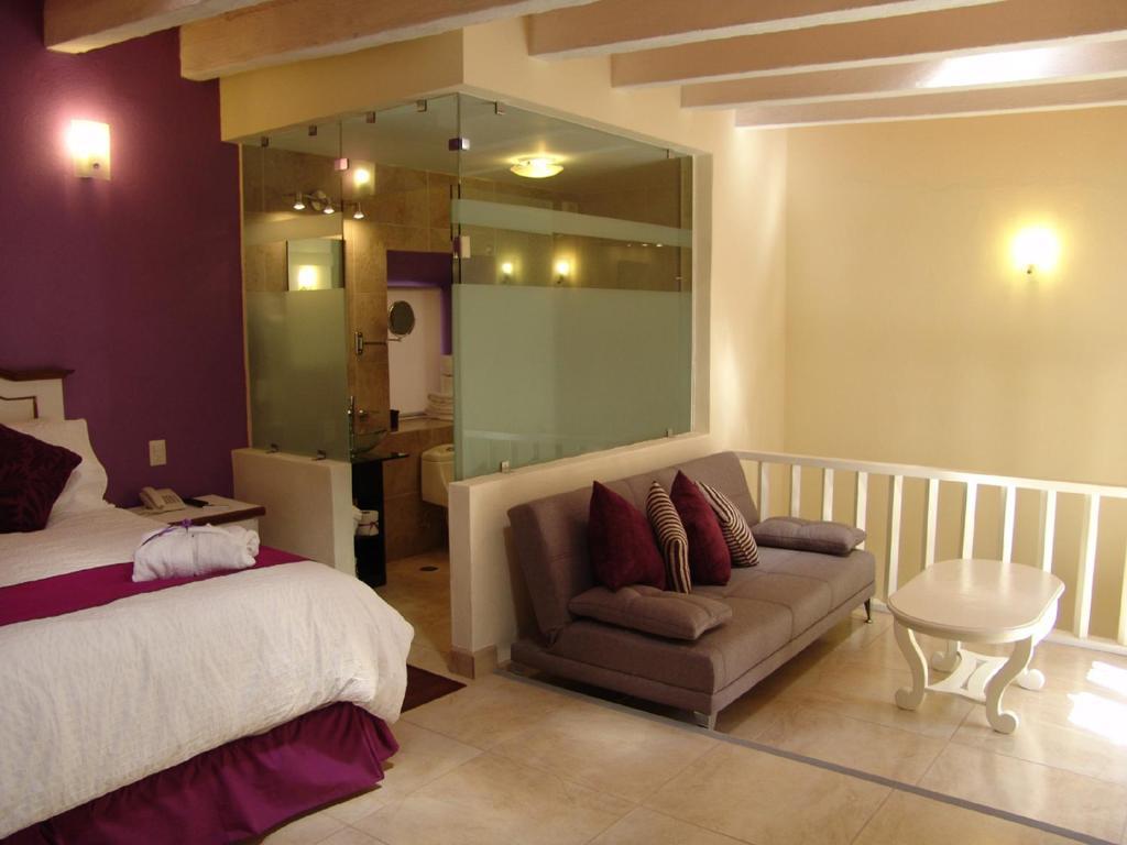Casa Del Tio Hotel Boutique Σαν Μιγκέλ ντε Αγιέντε Δωμάτιο φωτογραφία Suite at the hotel